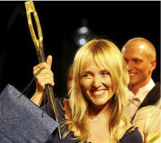 2007 / FASHION AWARD "GOLDEN NEEDLE"