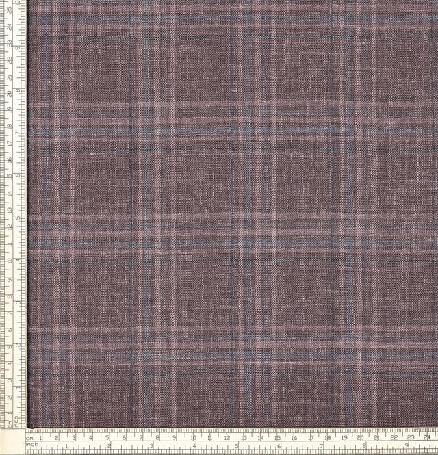 Fabric sample · 49% Wool, 30% Silk, 21% Linen