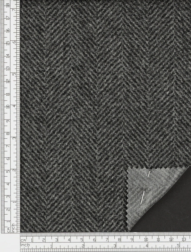 Fabric sample · 100% Wool & Wool blends