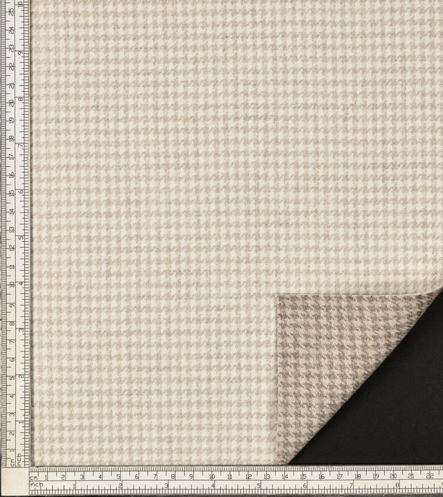 Fabric sample · 100% Cashmere
