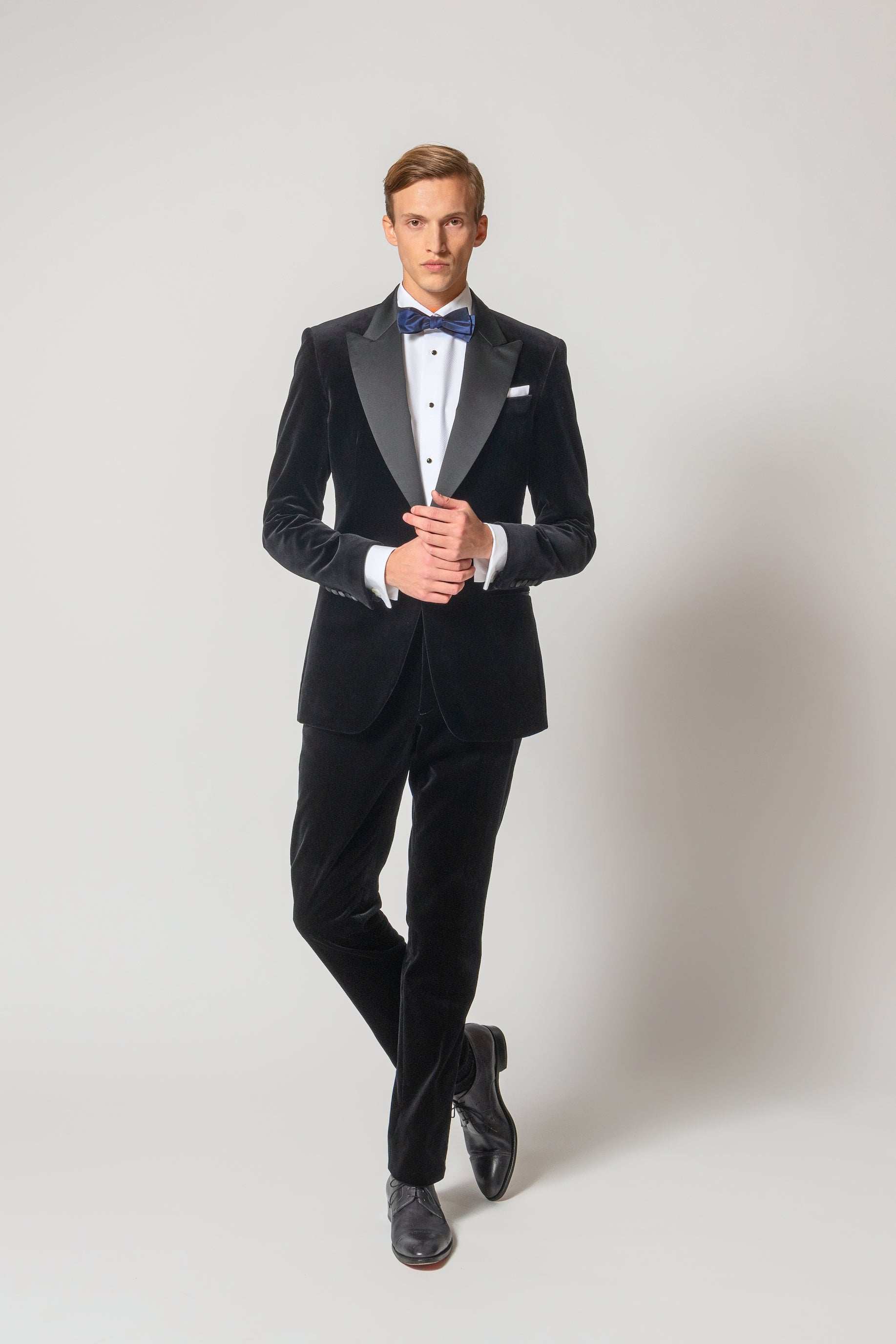 Suit "TUXEDO" / Premium Cotton by Loro Piana