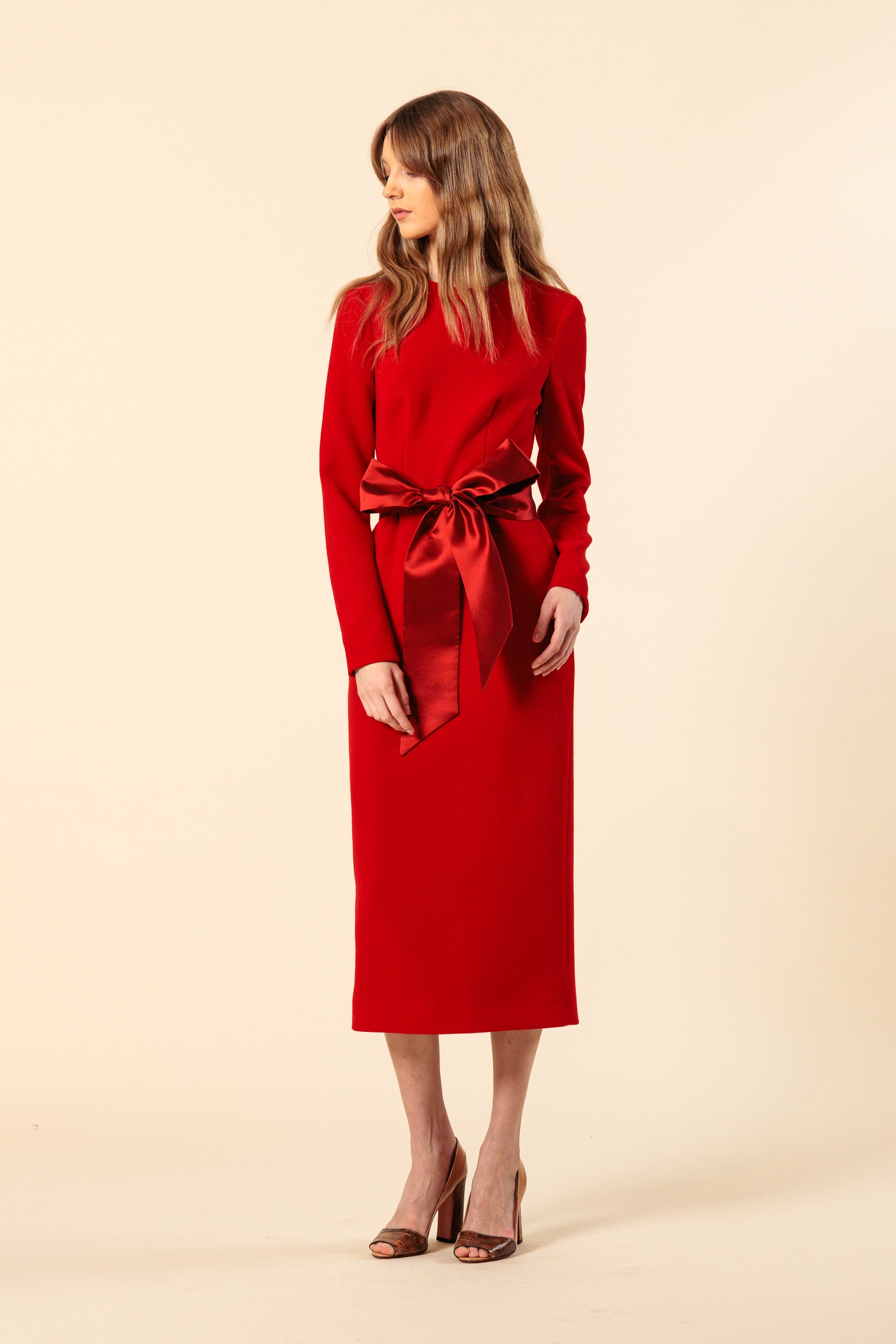 Kleit "STELLA MONA MIDI" / Villa krepp