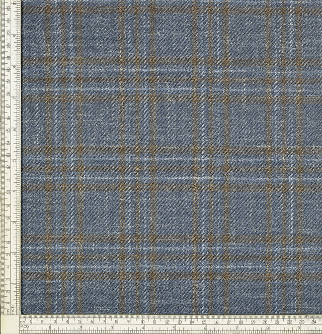 Fabric sample · 71% Wool, 16% Silk, 13% Linen