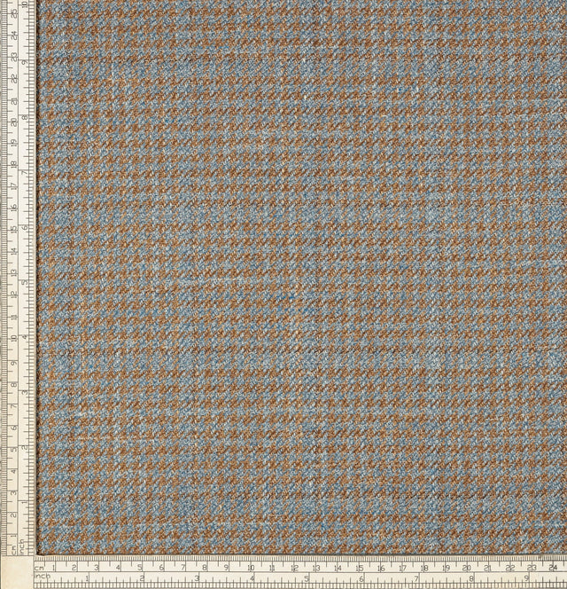 Fabric sample · 71% Wool, 16% Silk, 13% Linen