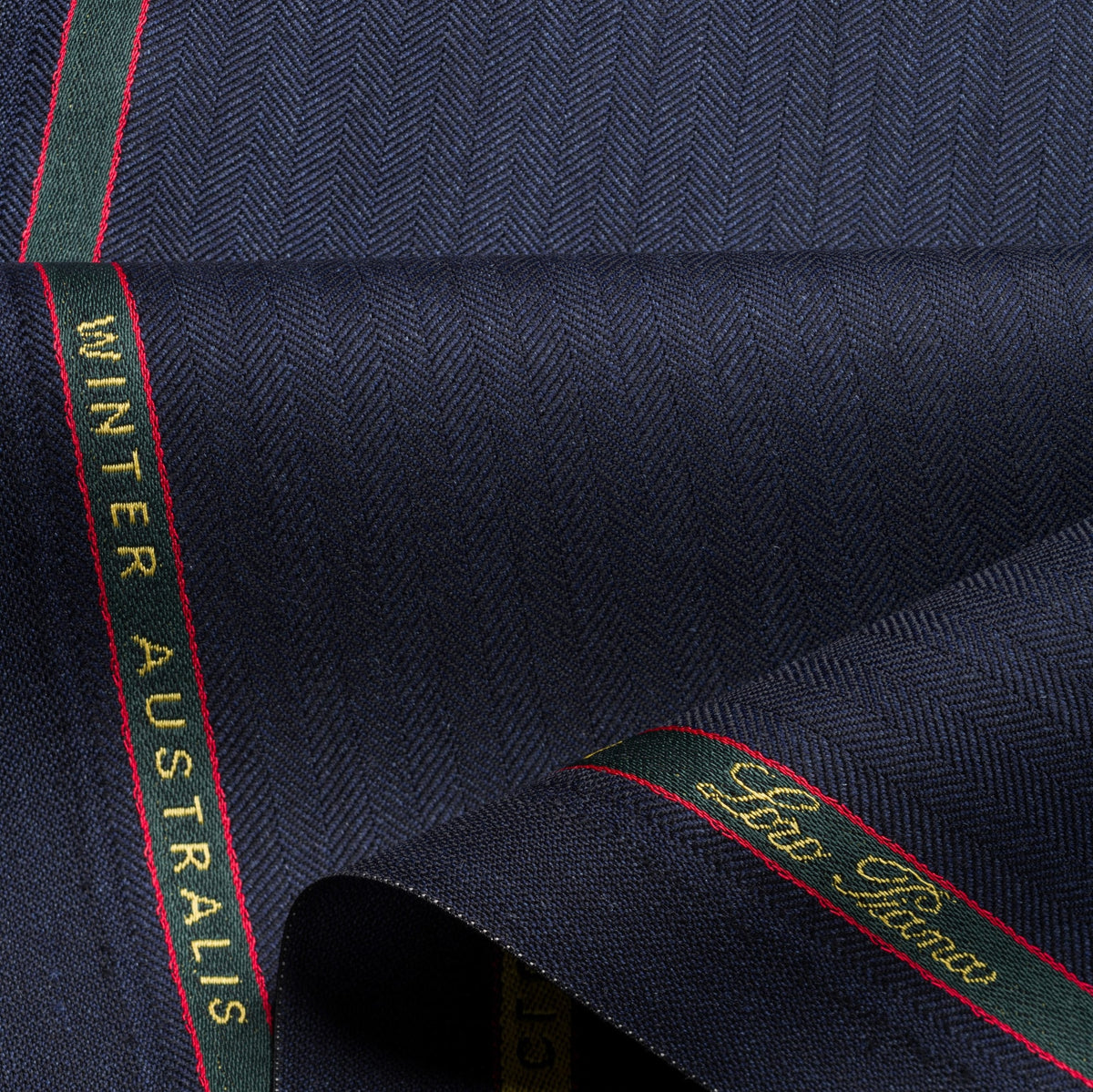 Loro Piana Winter Australis fabric detail