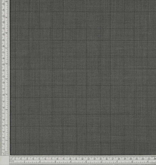 Fabric sample · 83% Super 200s Wool, 17% Silk