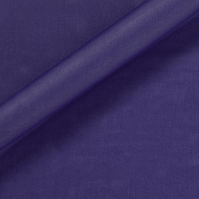 Fabric sample · 100% Silk